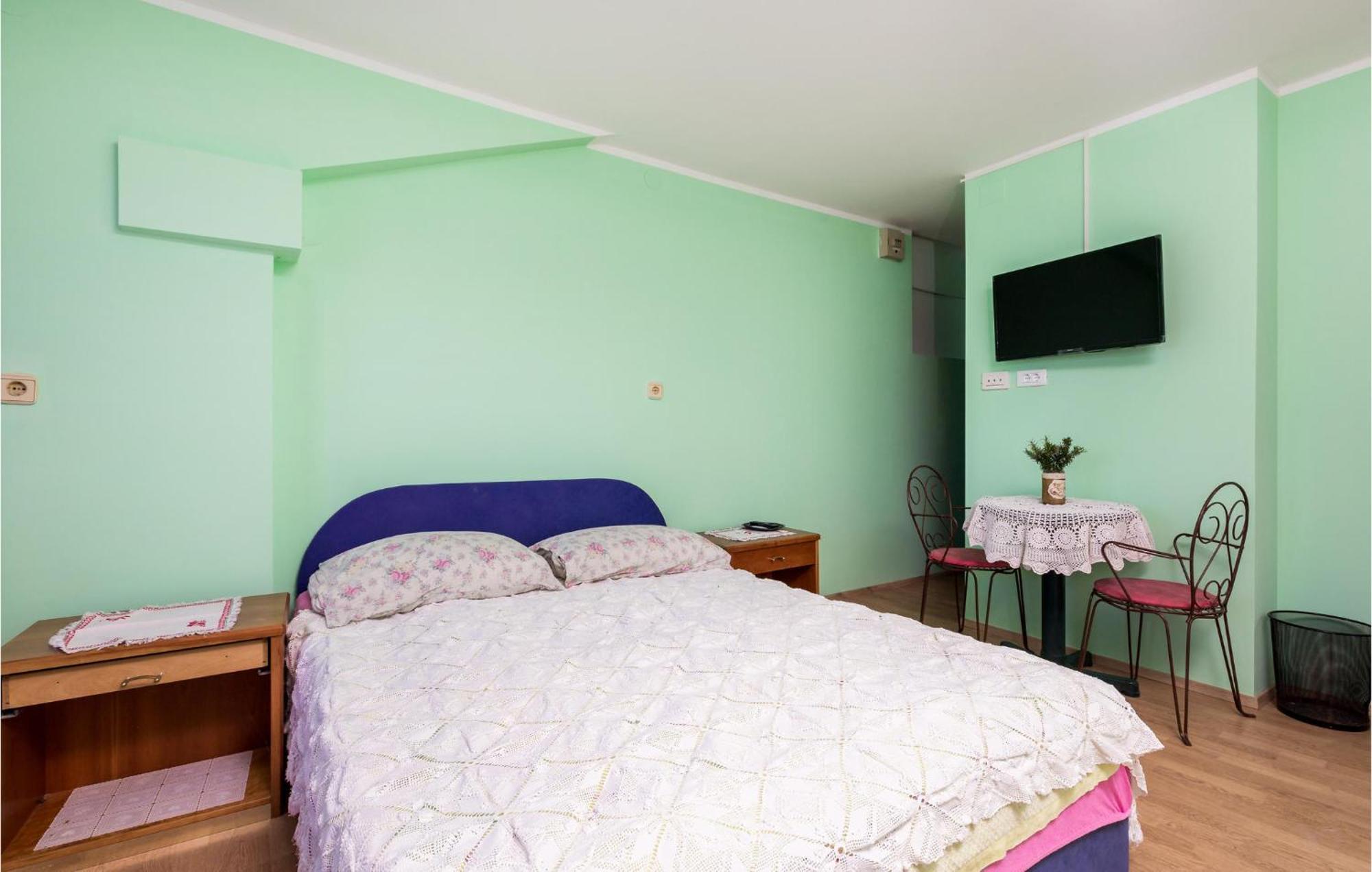 Cozy Apartment In Starigrad With House Sea View מראה חיצוני תמונה