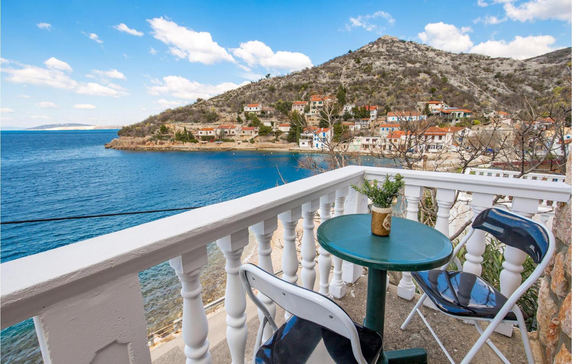 Cozy Apartment In Starigrad With House Sea View מראה חיצוני תמונה
